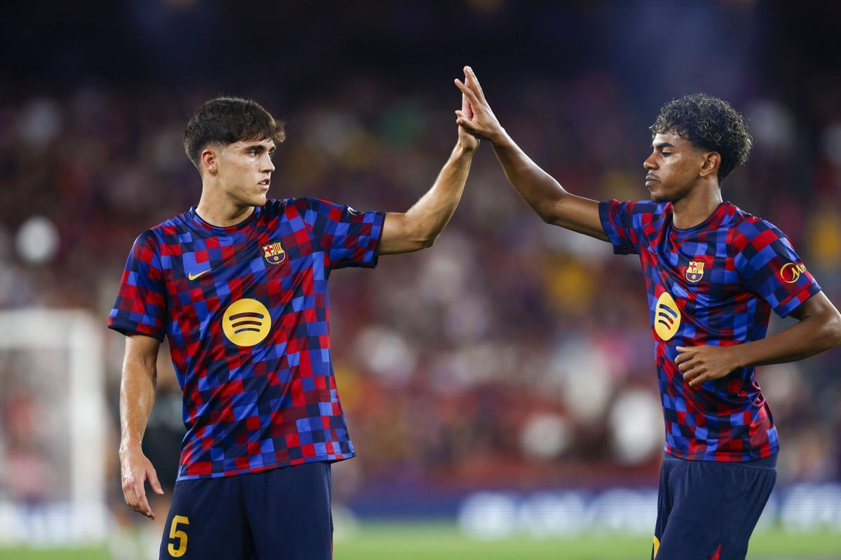 记者：库巴西因低烧不前往伦敦；巴萨已获悉亚马尔将获科帕奖